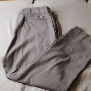 Dickies Men's Classic Gray Chinos